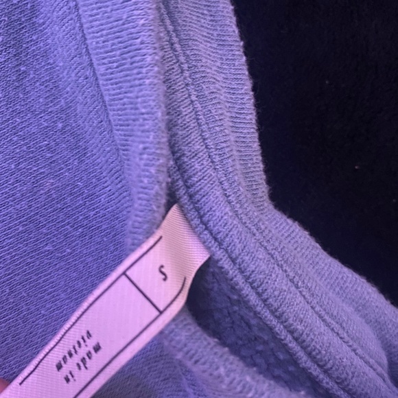 Sweatshirt - Picture 4 of 4